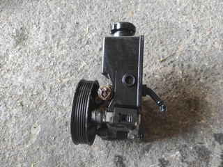 Bomba dirección NS5540647 Ssangyong Rodius I