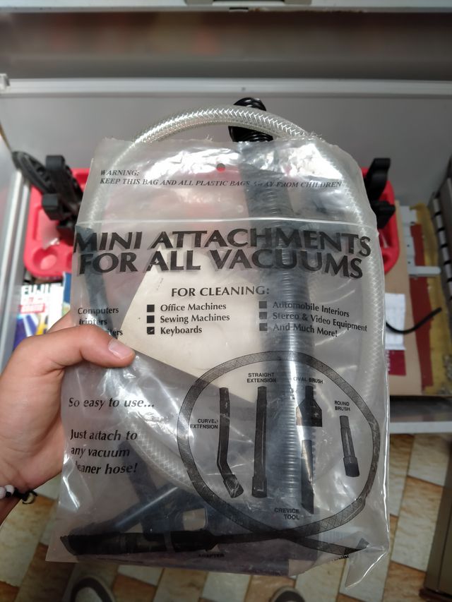 Accessori aspirapolvere: kit pulizia