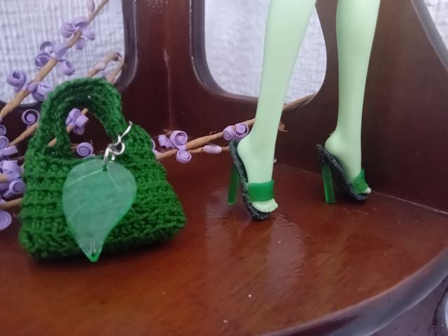 Vestido Monster High crochet + bolso y zapatos.