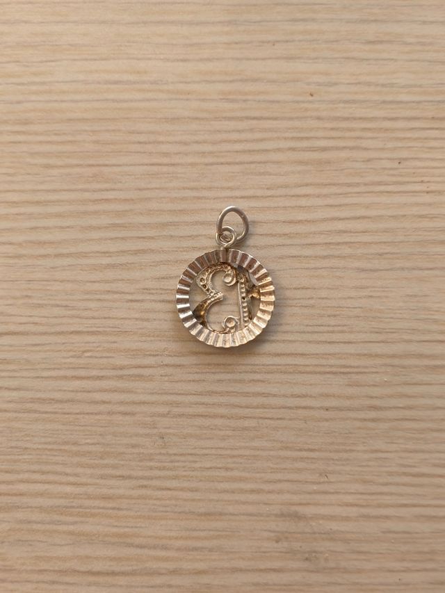 Amuleto del Núm 13 plata - Mediano