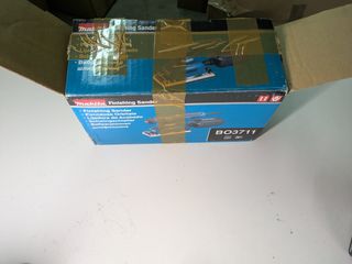 Lixadora de Acabamento BO3711 Makita 230V