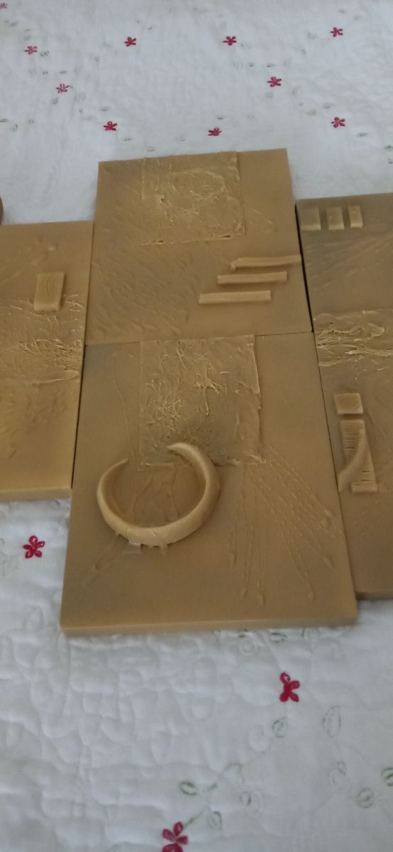 Tríptico decorativo resina - dorado