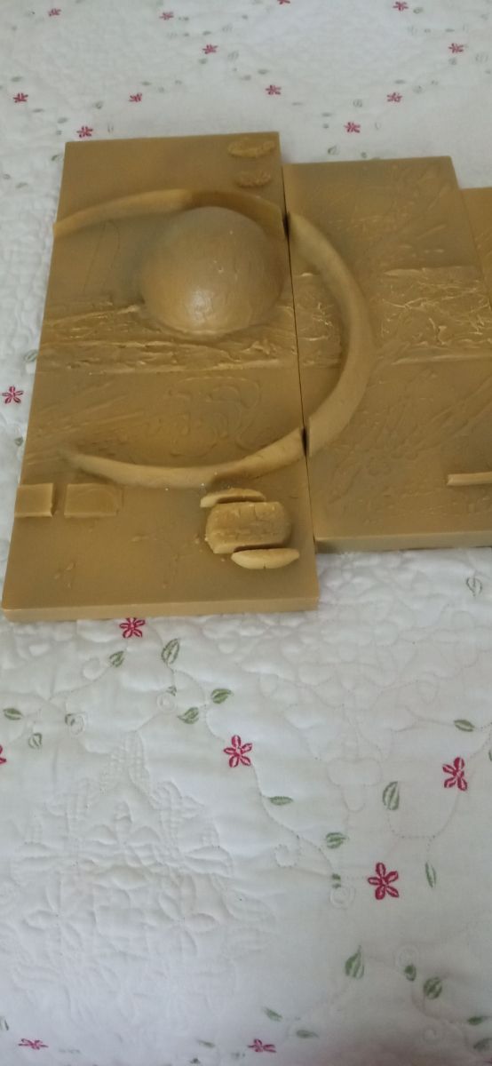 Tríptico decorativo resina - dorado