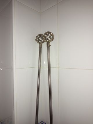 2 Barras Cortina Metalicas Plateadas