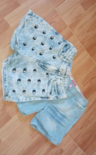 Pantalones vaqueros cortos
