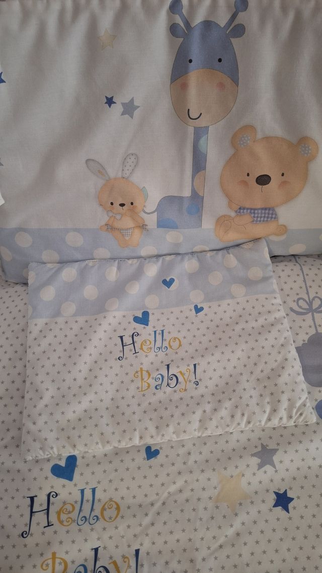 Edredón y chichonera cuna bebé