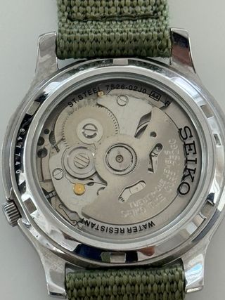 Reloj Seiko 5 Automático 7S26-02J0