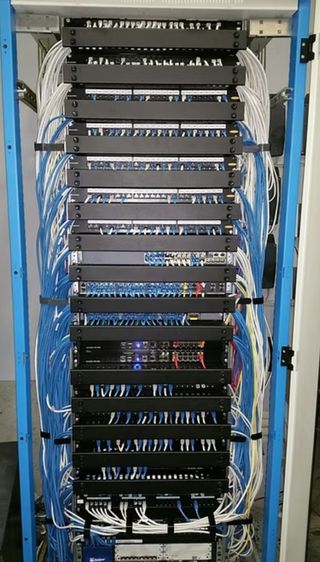 Instalación cableado red + Wifi