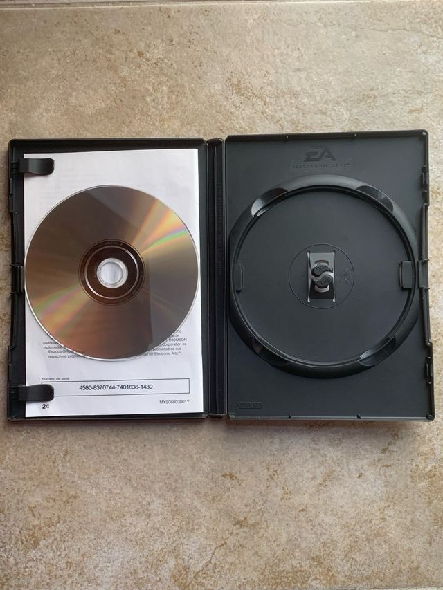 ACEPTO OFERTAS - Juego PC los sims de vacaciones