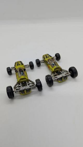 2 auto da corsa Zylmex McLaren Ford