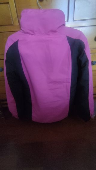 Abrigo deportivo rosa y negro - Talla S