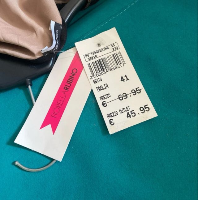 Abito longette beige e nero