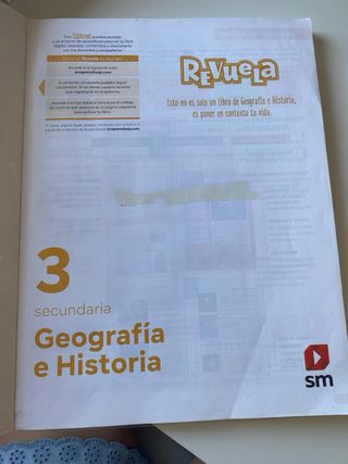 Geografía e Historia. 3 Secundaria. Revuela.