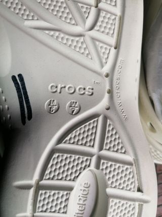 Crocs Classic blancos
