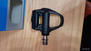 Pedales Shimano 105 R7000 SPD-SL