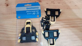 Pedales Shimano 105 R7000 SPD-SL