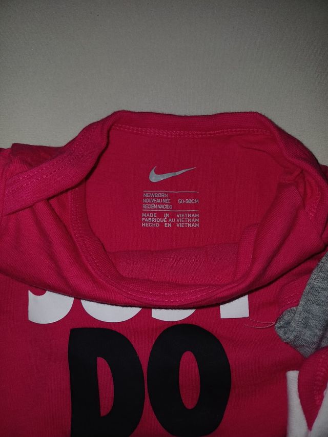 3 Bodys Nike Bebé