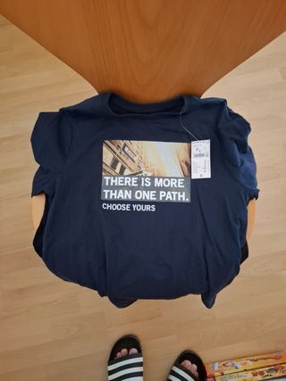 Camisetas KIABI nuevas de manga larga.