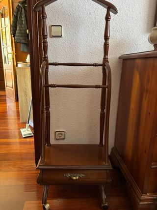 Colgador madera marrón - Perchero