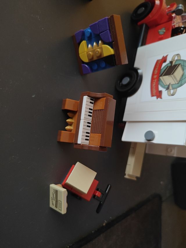 Lego Icons exclusivo 40586: Transporte