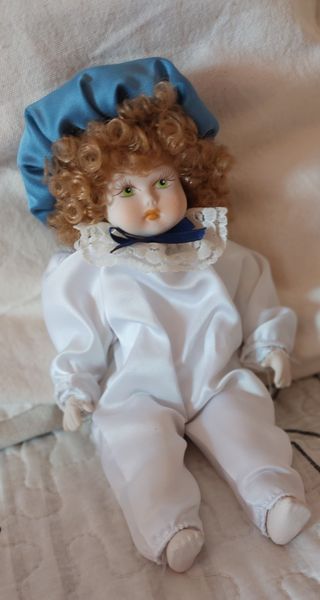 Bambola Porcellana - Capelli Ricci