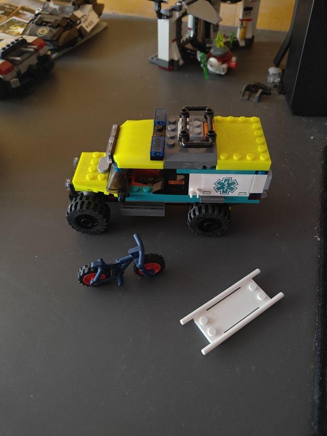 Lego City Ambulancia 40582
