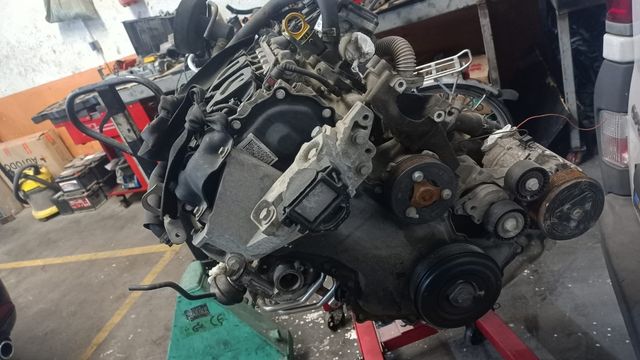 Motor Renault Master usado
