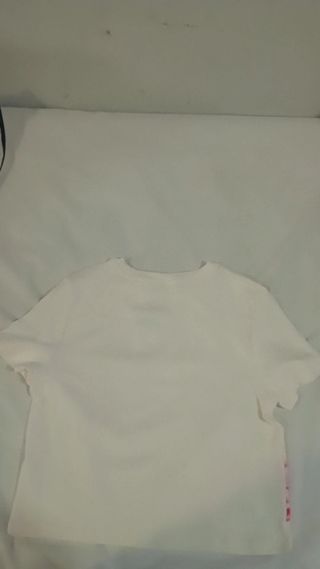 Blusa blanca estampada flores rosa