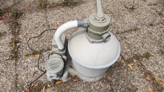 Depuradora Bestway piscina con motor estropeado