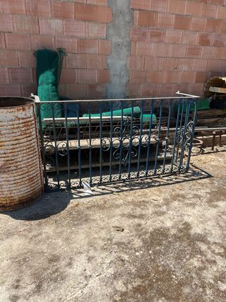Barandilla forja balcón