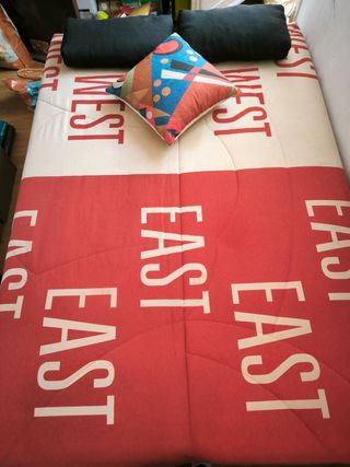 Sofá cama plegable - beige y rojo