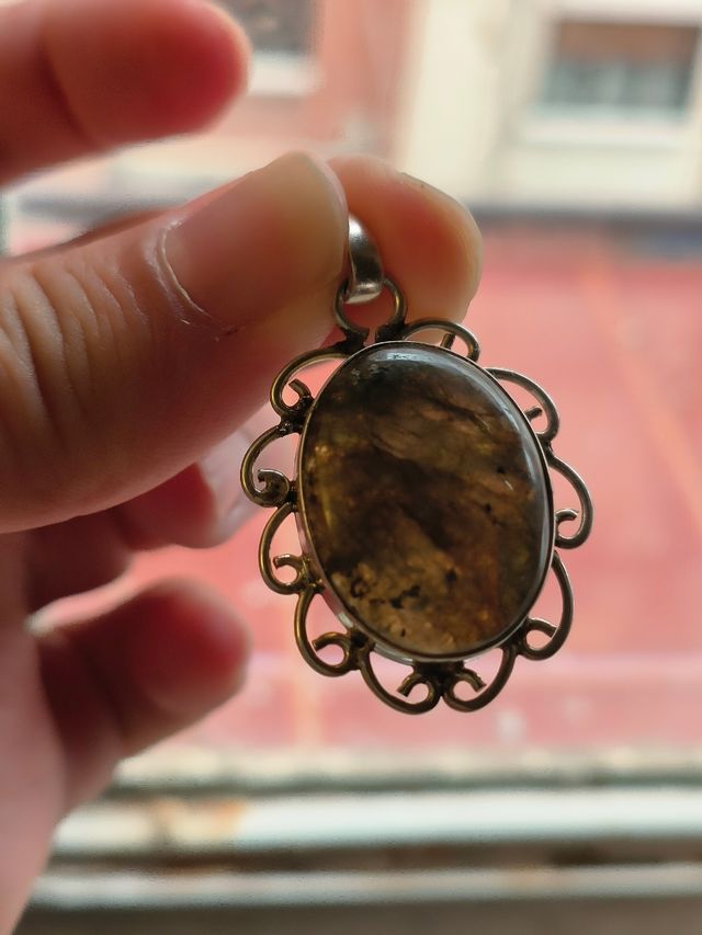 Colgante Amuleto Labradorita en plata
