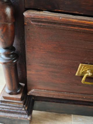 Cajonera vintage nogal restaurada - 110x52cm