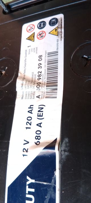 Batería Mercedes 12V 120Ah 680A,Super Heavy Duty
