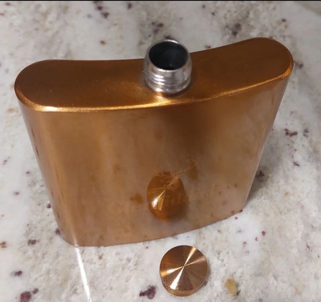 Lote Botella, Petaca y Caja