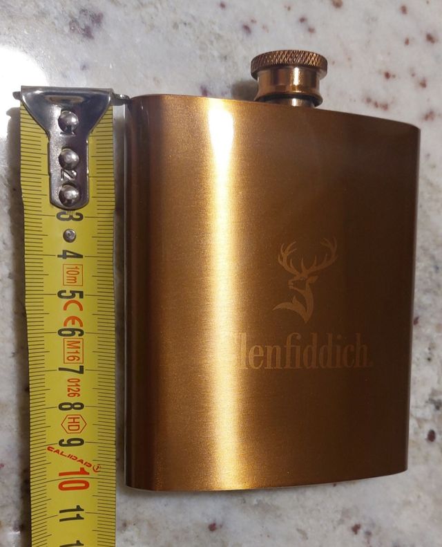 Lote Botella, Petaca y Caja