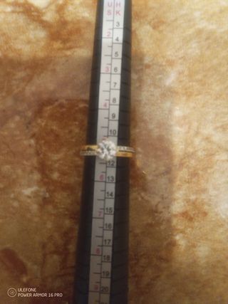 Anillo oro bajo