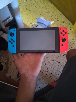 Nintendo Switch Azul y Rojo