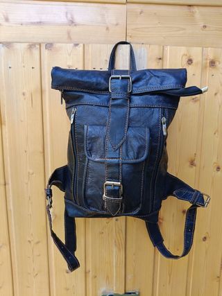 Mochila Cuero Vintage Negra