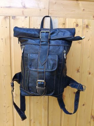 Mochila Cuero Vintage Negra