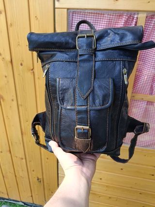 Mochila Cuero Vintage Negra