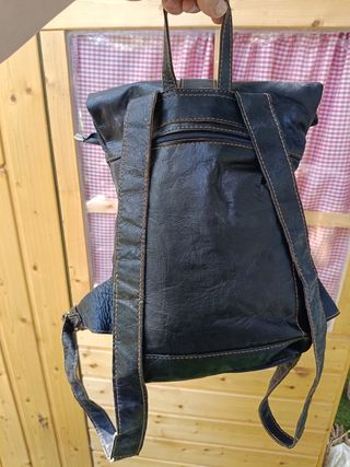 Mochila Cuero Vintage Negra