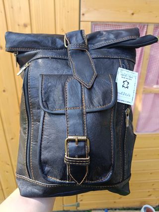 Mochila Cuero Vintage Negra