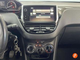 Peugeot 2008 Active 1.2L PureTech 110 S&S