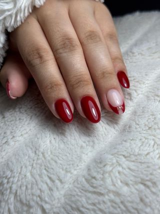 Uñas semipermanentes con refuerzo de Rubber 