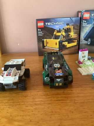 LEGO Technic: Vehículos y Figuras