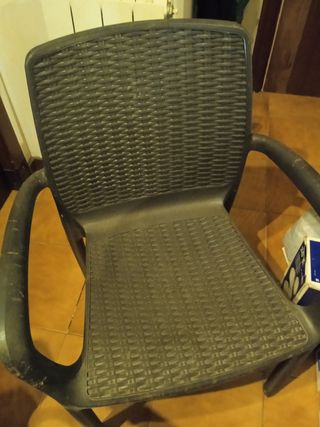 Gran oferta: 3 Sillones plástico rígido 