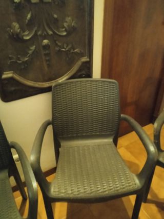 Gran oferta: 3 Sillones plástico rígido 