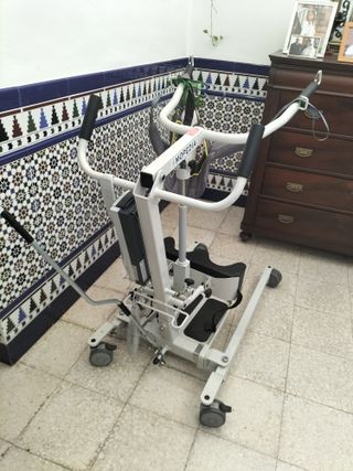 Grúa para pacientes Mopedia