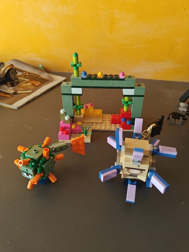 Lego Minecraft 21180: Guardian & Warden